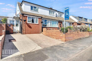 316, Pontefract Road, Lundwood, Barnsley S71 5JW
