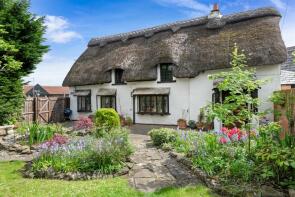 Apple Tree Cottage, Hayden Road, Cheltenham GL51 0SN