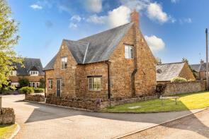 4 The Spinney, Sackville Court, Banbury OX17 1HQ