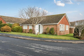 8, Turners Mead, Pulborough RH20 4JZ