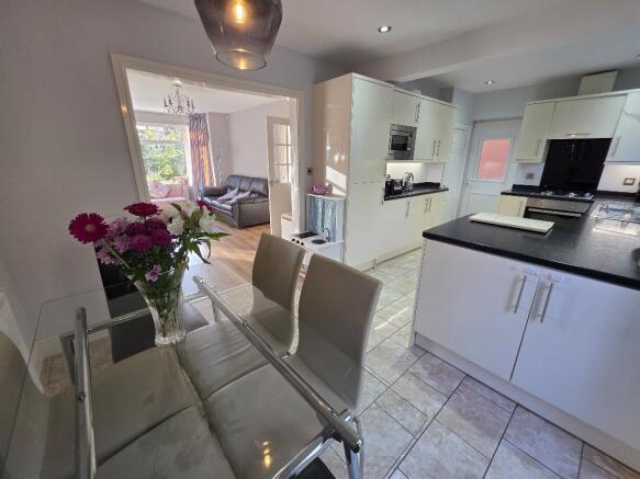 Dining Kitchen