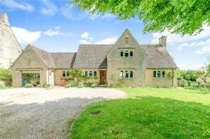 Piper House, New Row, Cheltenham GL54 3QR