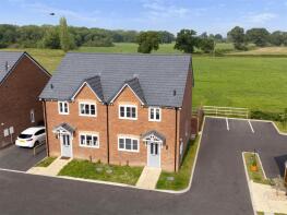 6, Green Farm Court, Penley, Wrexham LL13 0QJ