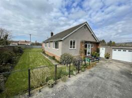 14, The Crescent, Lympsham, Weston-super-mare BS24 0BH