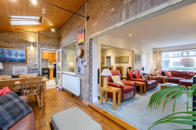 Garden/Living Room