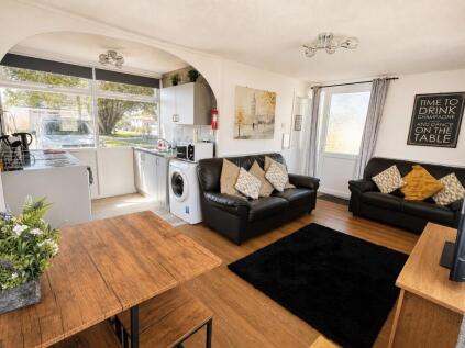 Kidwelly, SA17 5HQ