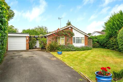 Gillotts Close, RG9 1PY