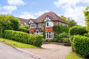 4, The Heath, Caterham CR3 5DG