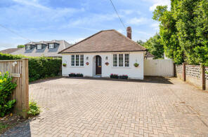 Brackendale, Forest Road, Hayley Green Warfield, Bracknell RG42 6DB