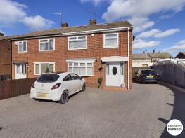 15, Grisedale Crescent, Eston, Grangetown TS6 7QN