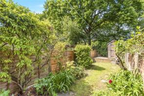 Flat A, 68, North View Road, Hornsey, London N8 7LL