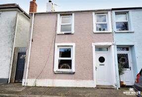 1, Smyth Street, Fishguard SA65 9LG