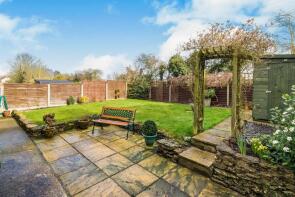 Walnut Reach, Bishop Norton Road, Glentham, Market Rasen LN8 2EU
