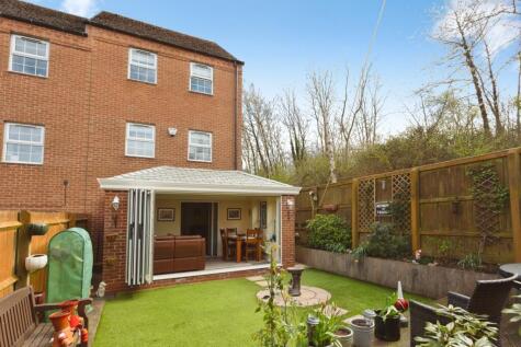 Medway Drive, Bingham, Nottingham, Nottinghamshire, NG13