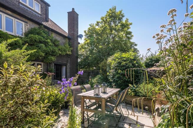 Courtyard Garden