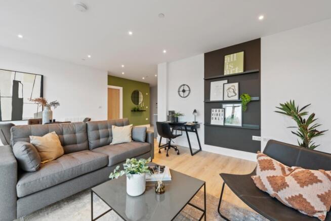 Syward Place, F1 Ph4
