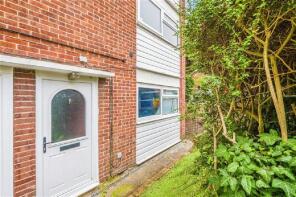 13, Colchester Court, Penylan, Cardiff CF23 9AU