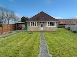 7, Woodgate Close, Woodgate, Aldingbourne PO20 3TA