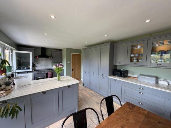 Kitchen 2