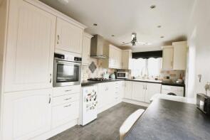 39, The Meadows, Scunthorpe DN17 3LW