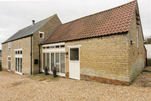 Christian's Barn, The Square, Grantham NG33 5HB