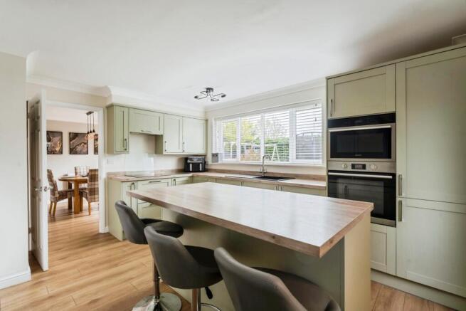 Kitchen/Breakfast