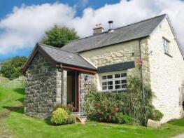 Pentre Bach, Cilcennus To Capel Garmon Road, Capel Garmon, Llanrwst LL26 0RE