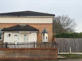 1, Dovetree Court, North Hill Drive, Romford RM3 7AG