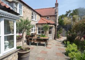 10 Orchard Cottage, High Street, Braithwell, Rotherham S66 7AL