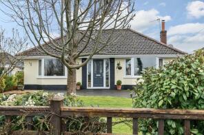 Little Broadway, Stoke Road, Henlade, Taunton TA3 5LX