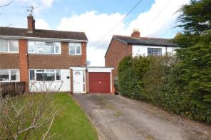 Rosedean, Lambwood Hill, Reading RG7 1JN