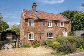Sundial Cottage, Crow Hill, Crow BH24 3DH