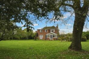 Briar House, Fen Road, Bourne PE10 0TU