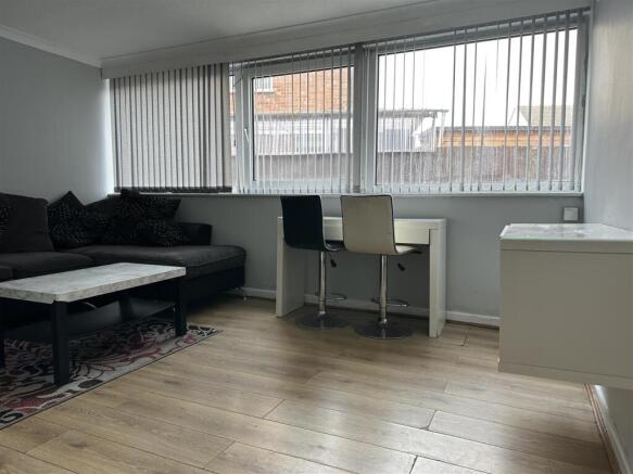 Lounge Dining Room