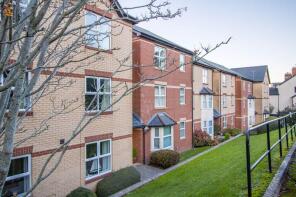 15 Flat 15, Llys Yr Eglwys, St Augustine's Road, Penarth CF64 1BU