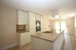 1, Dolphin Court, Dunsfold Road, Alfold, Cranleigh GU6 8JB