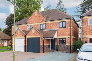 16, Old Bowling Green Close, Tenbury Wells WR15 8RD
