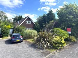 7, Ludshott Grove, Headley Down, Bordon GU35 8BQ