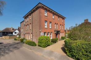 1, Tabor Court, Morley Drive, Horsmonden, Tonbridge TN12 8JD