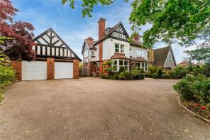 165, Carleton Road, Pontefract WF8 3NH