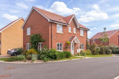 Mcintosh Way, Maldon