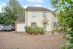 43, Searchlight Heights, Hoo St Werburgh, Rochester ME3 8NF