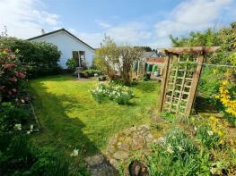 9, Treburley Close, Treburley, Launceston PL15 9PG