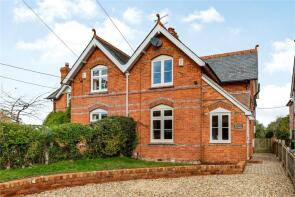 3, Rectory Cottages, Heath End Road, Newbury RG20 0AJ