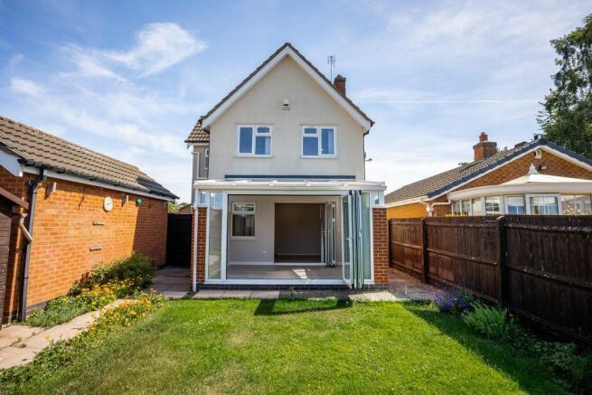 Final-48 - 3 bedroom detached (house) at Dickens