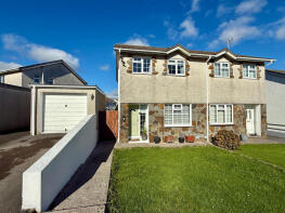 145, Ty Gwyn Drive, Brackla, Bridgend CF31 2QH