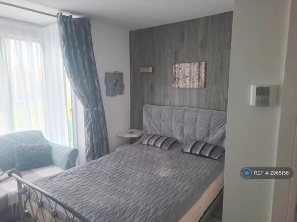 Double Bed