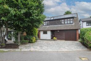 7, Glen Hazel, Hook End CM15 0PE