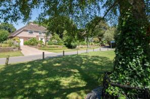 High Beech House, The Street, Dover CT15 5JF