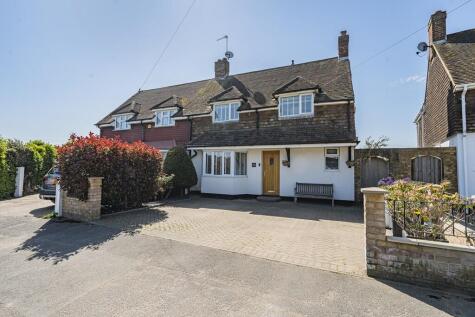 Priory Close, Denham